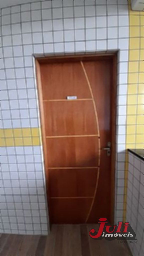 Veja detalhes